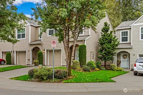 10400 NE 82nd Ave #17, Vancouver, WA 98662