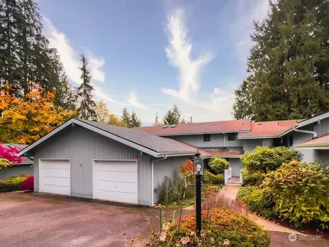 41 Highland Greens Dr #4, Port Ludlow, WA 98365