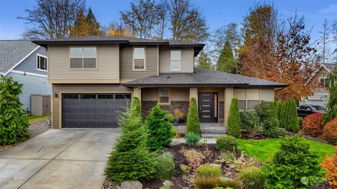 5416 Beach Rock Loop Dr, Blaine, WA 98230