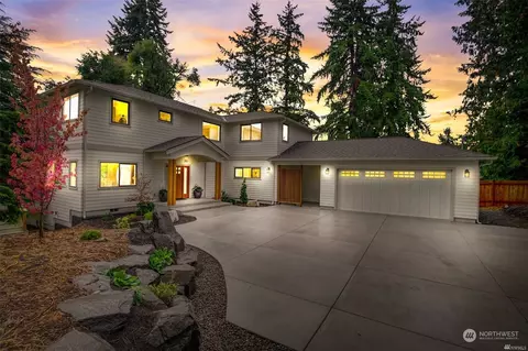 3333 NE 202nd St, Lake Forest Park, WA 98155