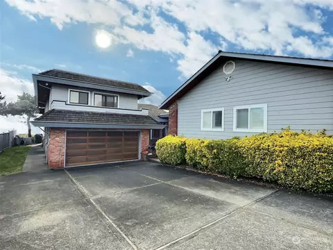 1645 Edwards Dr, Point Roberts, WA 98281