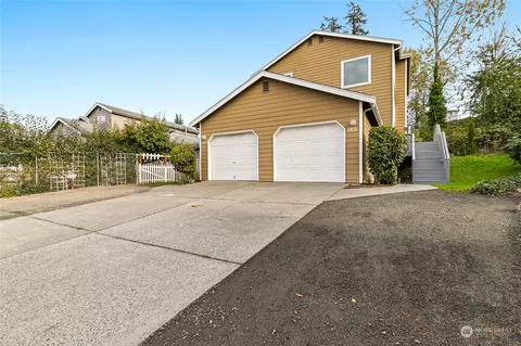 2103 Xenia St, Bellingham, WA 98229