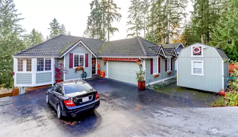 291 E Mountain View Dr, Allyn, WA 98524