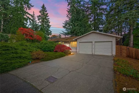 6902 132nd Pl NE, Redmond, WA 98052