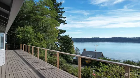 6001 NE North Shore Rd, Belfair, WA 98528
