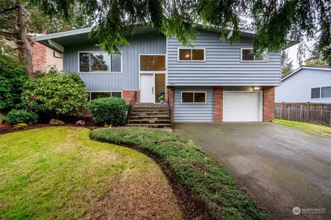 18214 73rd Ave W, Edmonds, WA 98026