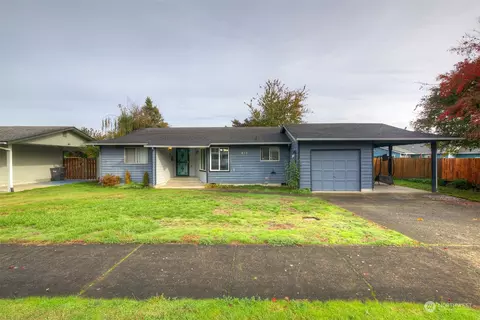 813 67 Street Ct E, Sumner, WA 98390