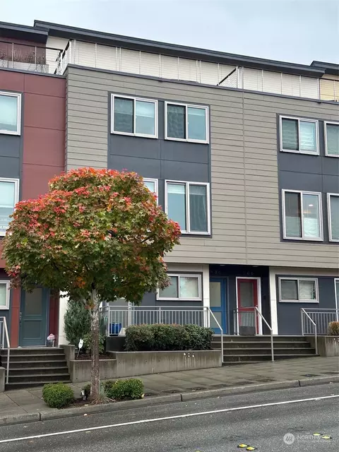 986 NE High St, Issaquah, WA 98029