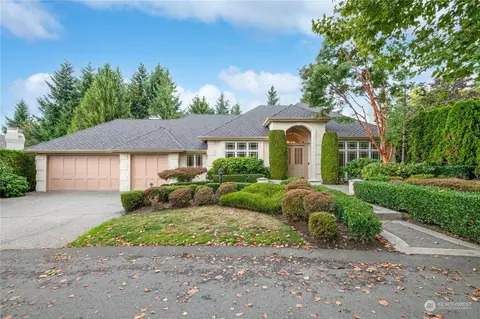 19536 SE 24th Pl, Sammamish, WA 98075