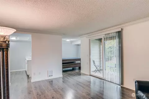 10838 NE 148th Ln #B3, Bothell, WA 98011 photo 4