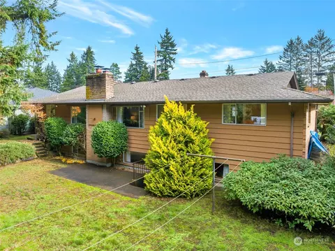 4708 W View Dr, Everett, WA 98203 photo 25