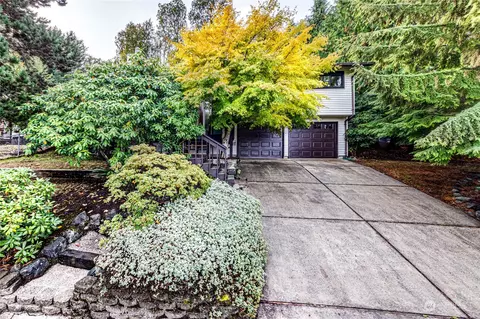 2242 W 12th St, Port Angeles, WA 98363
