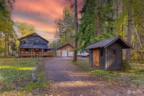 381 Craig Rd, Packwood, WA 98361