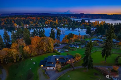 23353 Vashon Hwy SW, Vashon, WA 98070
