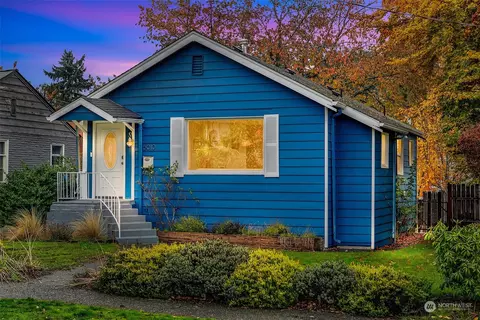 6010 41st Ave SW, Seattle, WA 98136