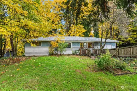 11246 Glendale Way S, Burien, WA 98168