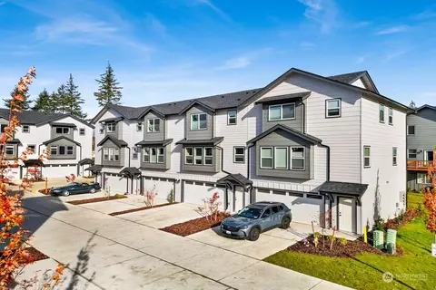 2848 Shore Pine Pl, Blaine, WA 98230