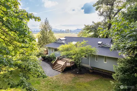7005 328th Ave NE, Carnation, WA 98014