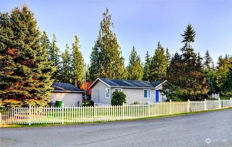 32303 82nd Dr NW, Stanwood, WA 98292