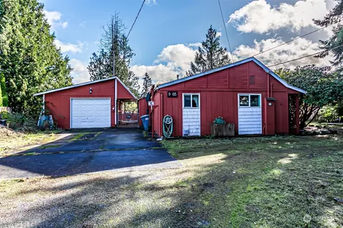 9305 24th Ave E, Tacoma, WA 98445