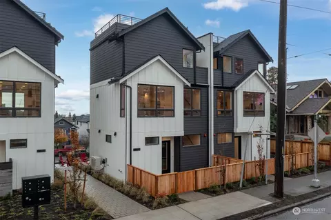 1131 31st Ave S, Seattle, WA 98144
