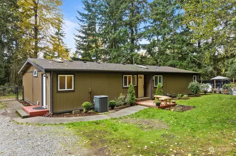 17023 76th Street Ct E, Sumner, WA 98390