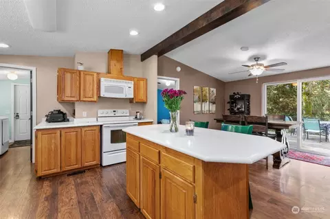 17023 76th Street Ct E, Sumner, WA 98390 photo 12