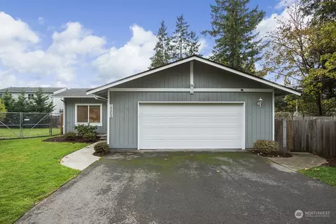 15205 SE 278th St, Kent, WA 98042
