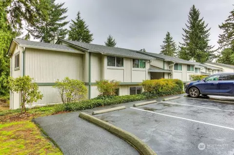 32304 4th Pl S #R6, Federal Way, WA 98003