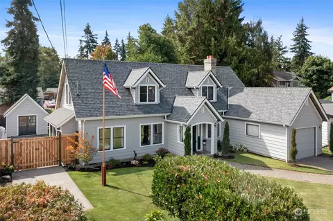 7828 192nd Pl SW, Edmonds, WA 98026