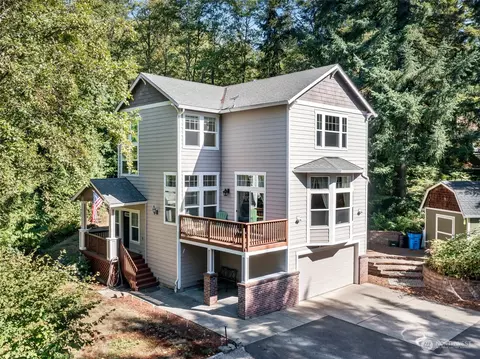 15318 NE Winsor Dr, Brush Prairie, WA 98606
