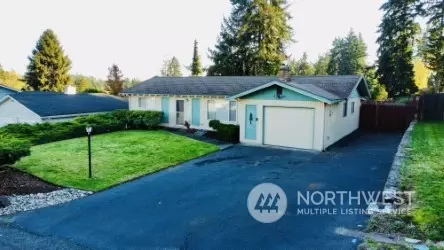 3867 NE Pinecone Dr, Bremerton, WA 98310