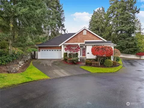 5610 61st Ave W, University Place, WA 98467