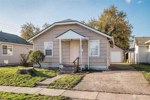217 22nd Ave, Longview, WA 98632