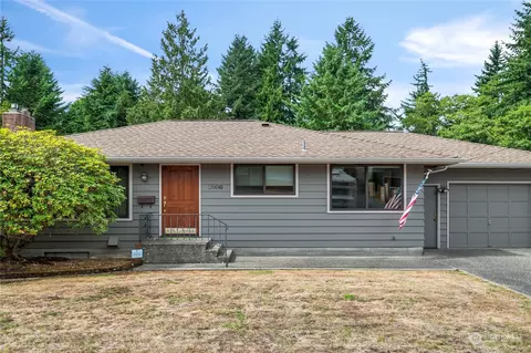 5006 W View Dr, Everett, WA 98203
