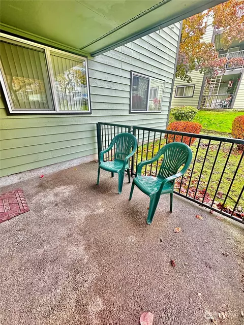 13013 E Gibson Rd #L121, Everett, WA 98204 photo 16