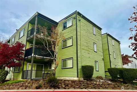 13013 E Gibson Rd #L121, Everett, WA 98204
