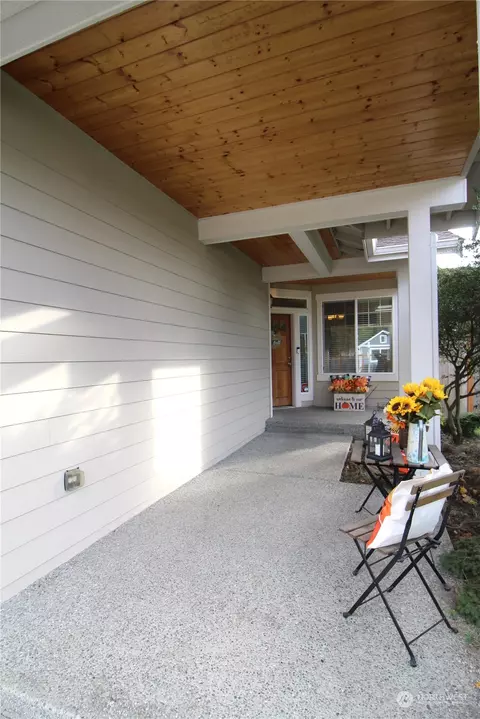 213 7th St, Snohomish, WA 98290
