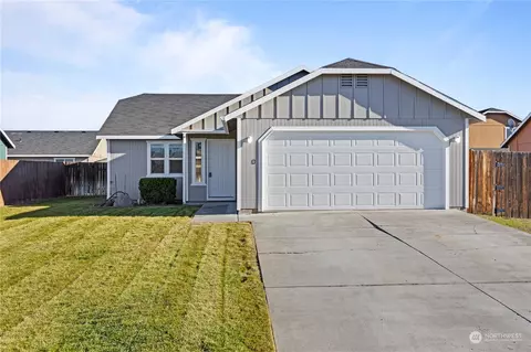 721 N Penrose St, Moses Lake, WA 98837