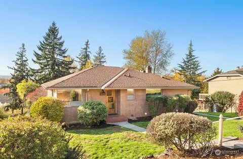 1625 Lake Ave S, Renton, WA 98055