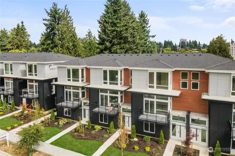 1212 Harrington Ave NE, Renton, WA 98056