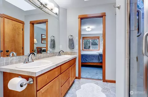 4202 157th Pl SE, Bothell, WA 98012 photo 18