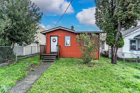 1310 Warren Ave, Bremerton, WA 98337
