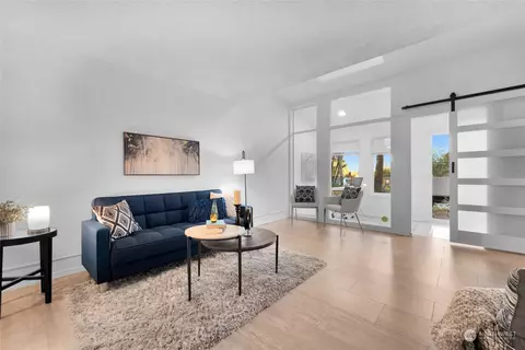 6236 137th Pl NE #223, Redmond, WA 98052