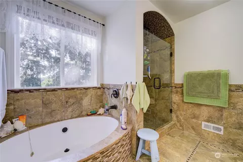 8404 198th St E, Spanaway, WA 98387 photo 27