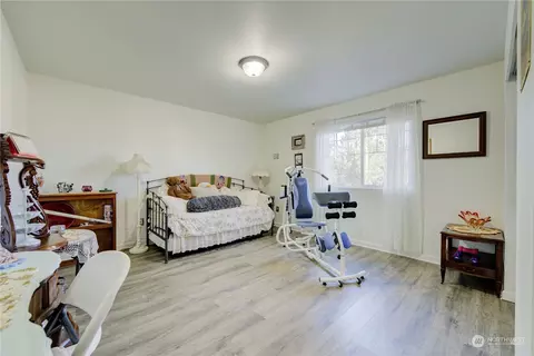 8404 198th St E, Spanaway, WA 98387 photo 15