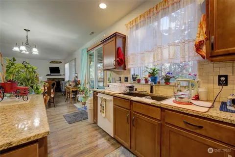 8404 198th St E, Spanaway, WA 98387 photo 9