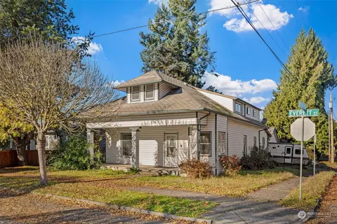 1429 Everett St, Sumner, WA 98390