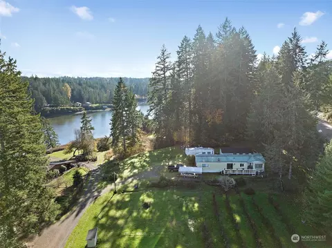 12014 Garden Ln NW, Gig Harbor, WA 98329