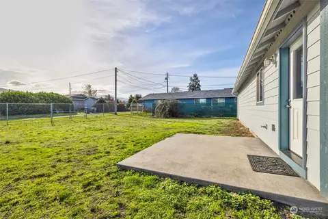 709 E Fir St, Sequim, WA 98382 photo 22